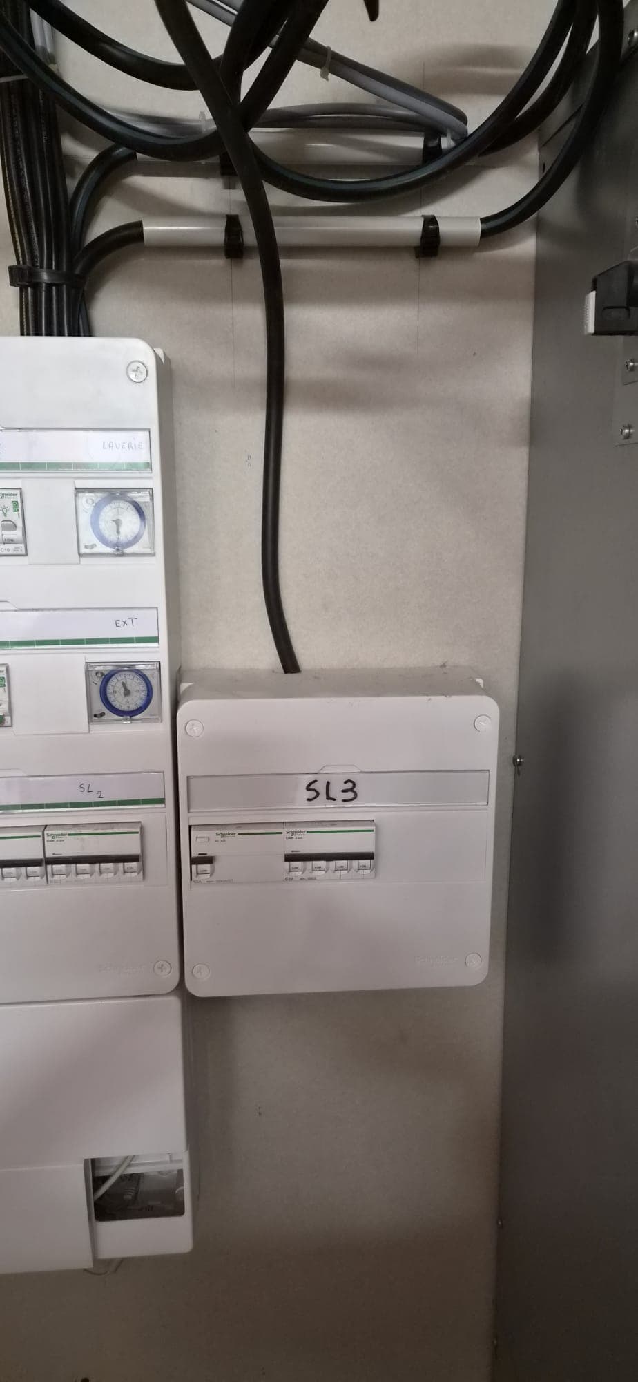 Câblage horloge chauffe-eau dans tableau électrique – M.T CLIM ELEC